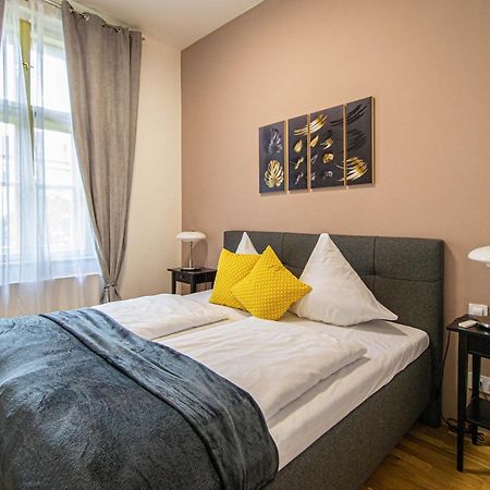 Stylish Apartment In Prague Best Gastronomic Area Εξωτερικό φωτογραφία