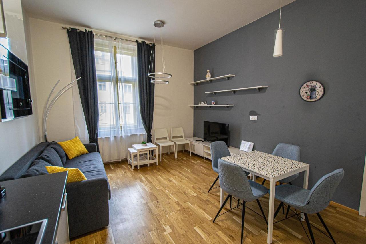 Stylish Apartment In Prague Best Gastronomic Area Εξωτερικό φωτογραφία